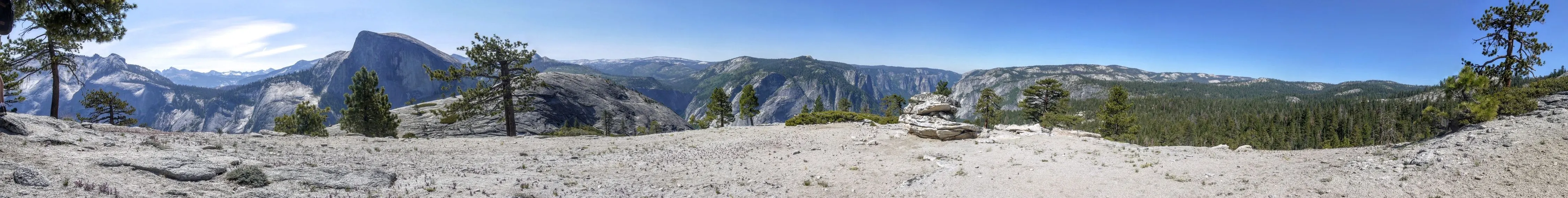 Panorama of Yosemite valley